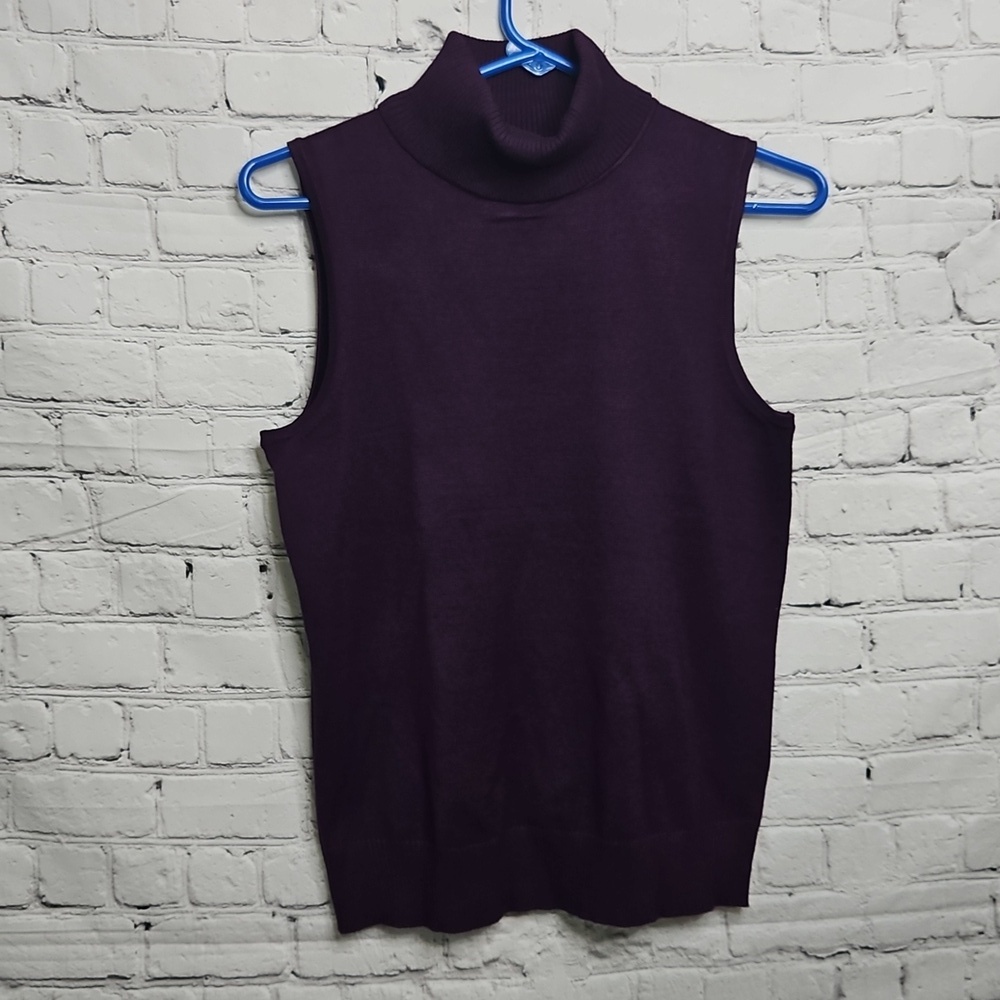 Cable & Gauge Purple Sleeveless Turtleneck Sweater Small